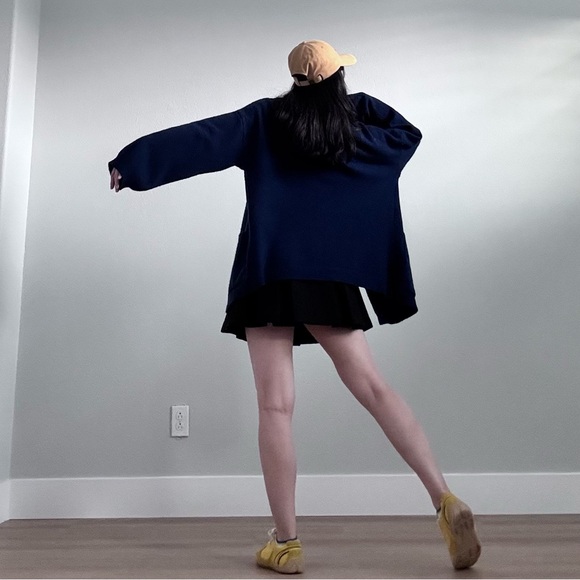 💙 Royal Blue Oversized Cardigan 💙 - Picture 2 of 6